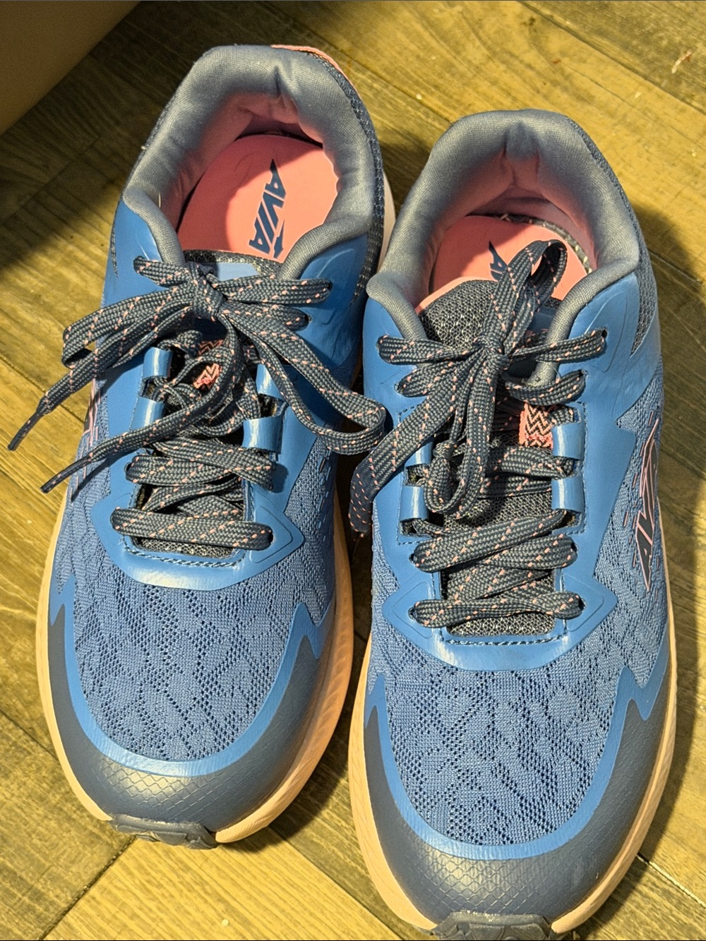 Avia Women's Blue Athletic Sneakers with Pink Lining